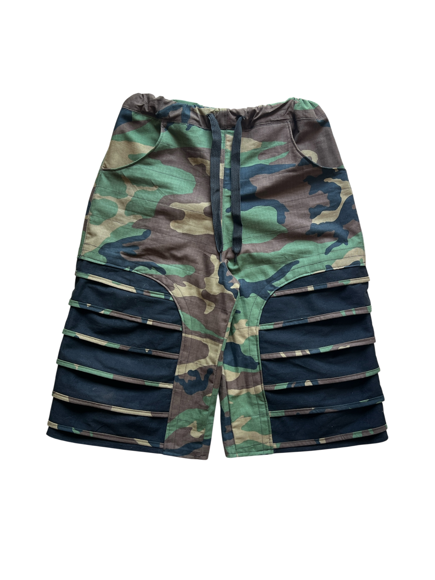 Armor Camo Jorts